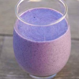 Clean Eating Super Berry Smoothie