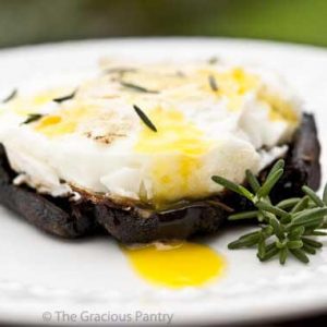 Clean Eating Baked Eggs On Balsamic Portobello Mushrooms