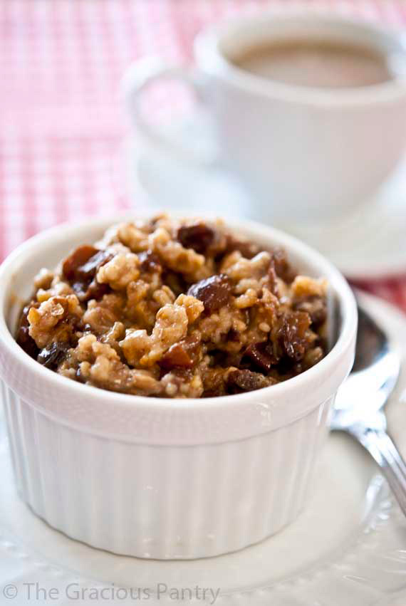 Clean Eating Slow Cooker Overnight Oatmeal Recipe