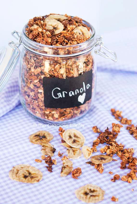 Clean Eating Banana Granola Recipe