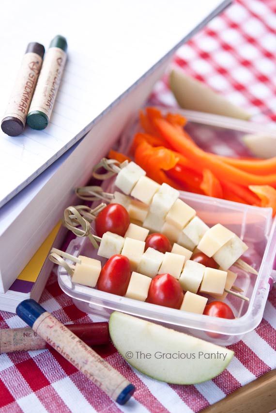 Clean Eating Apple & Smoked Gouda Lunchbox Kebobs Recipe