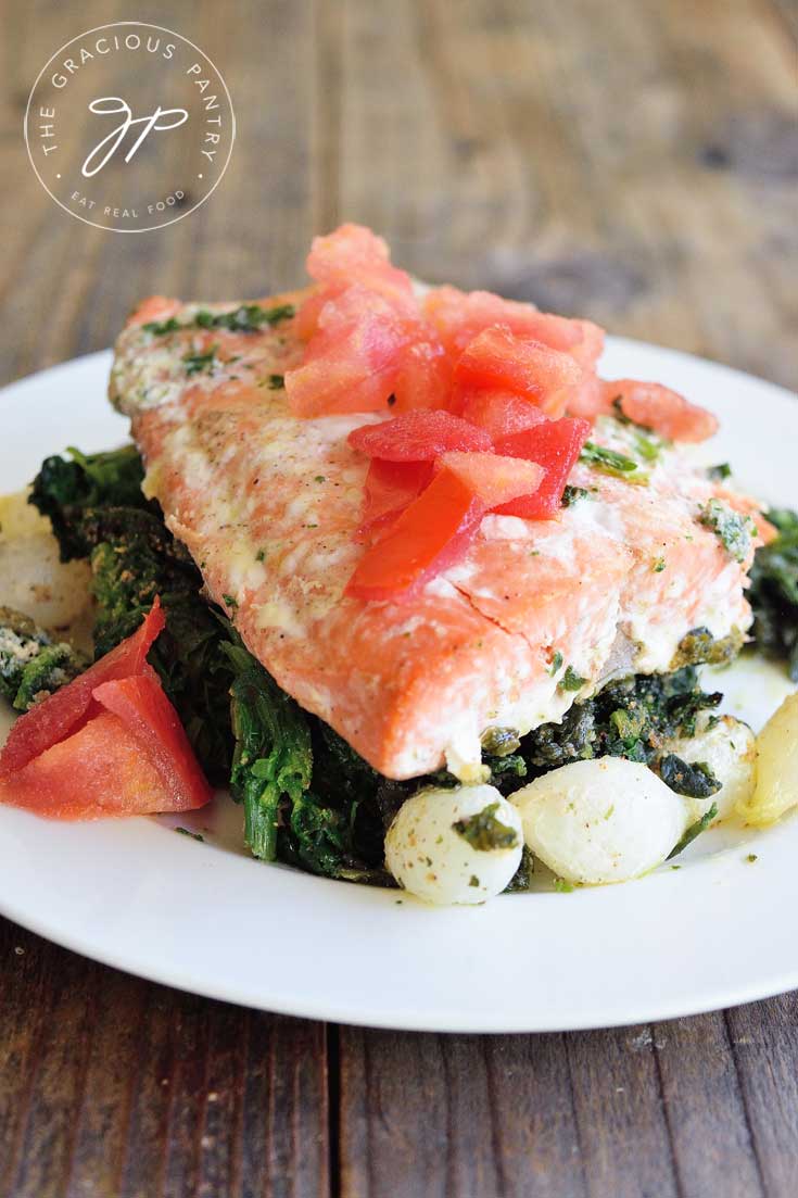 Clean Eating Baked Salmon Florentine Recipe