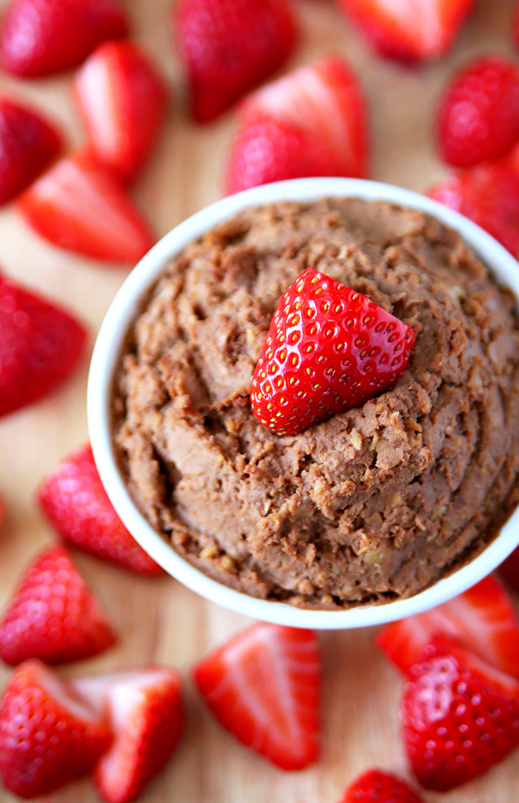 Clean Eating Chocolate Peanut Butter Hummus Recipe