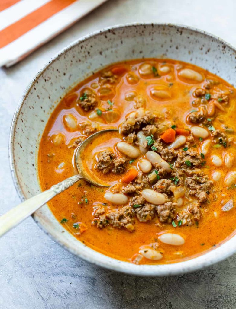 white bean turkey pumpkin chili in bowl