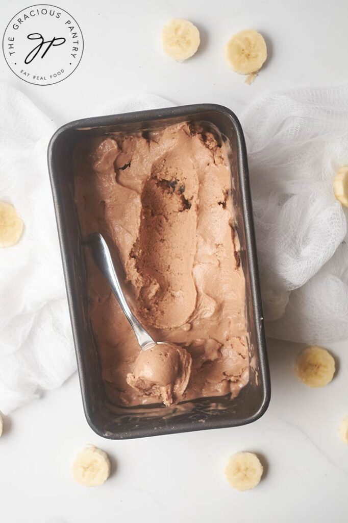 https://www.thegraciouspantry.com/wp-content/uploads/2022/05/chocolate-banana-nice-cream-recipe-v-3--682x1024.jpg