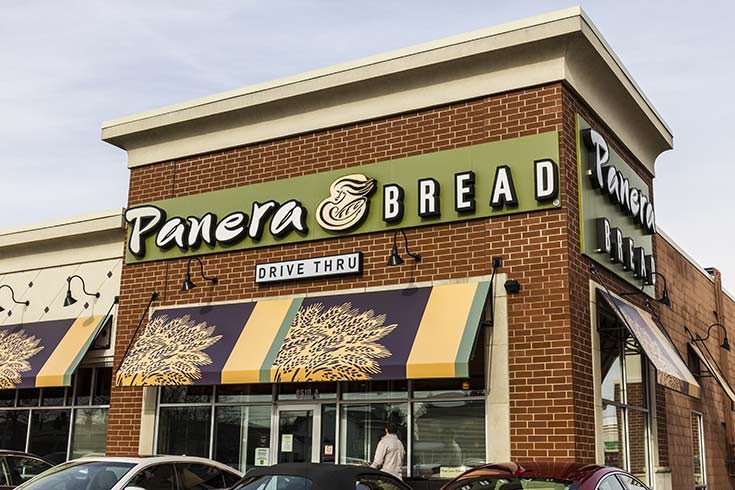 The front of a Panera Bread restaurant.