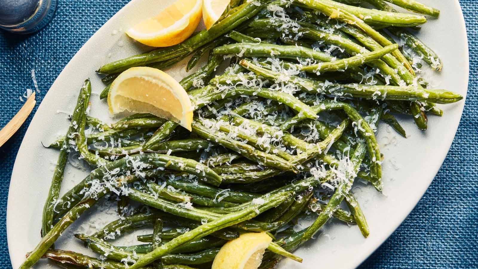 Air Fryer Green Beans served on a white plate