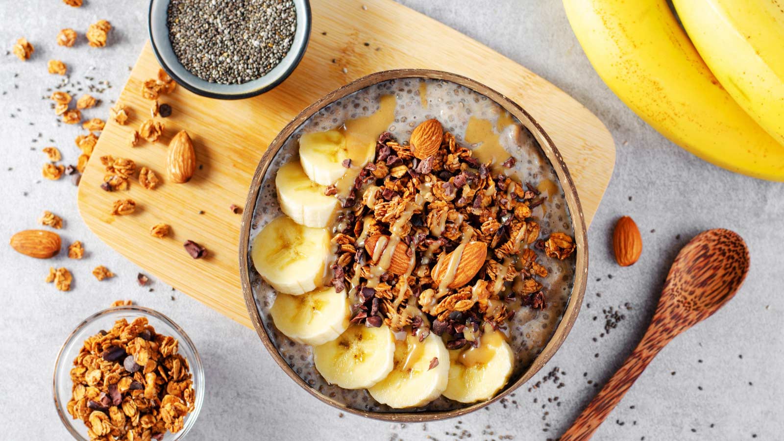 Muesli Bowl with Banana, chia and Cinnamon. Healthy Breakfast.