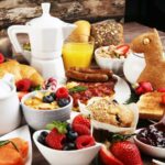 17 Cozy Christmas Morning Breakfast Ideas