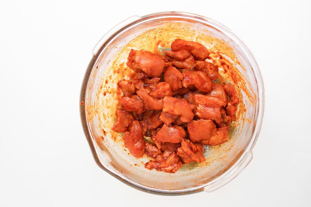Chicken chunks tossed with spices.